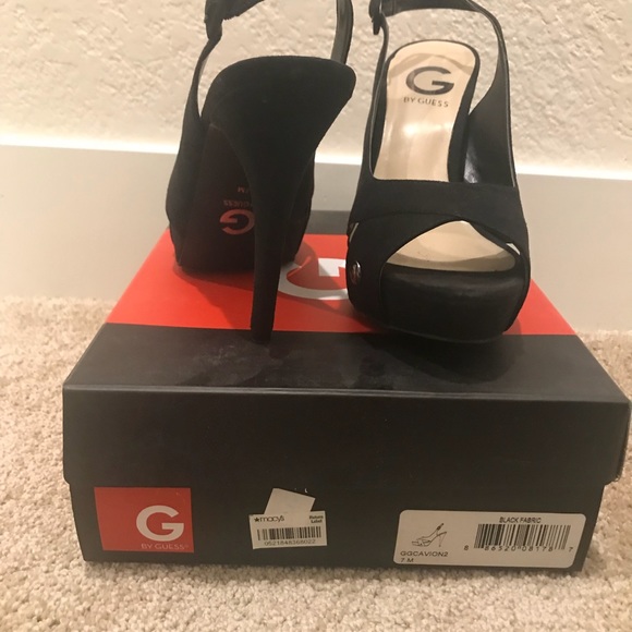 G by Guess black suede heels - Picture 3 of 4